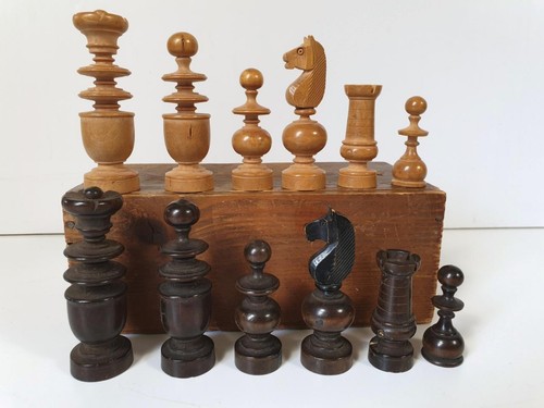 Antique chess set - set, chavet
