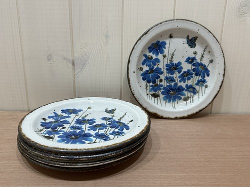 Vintage stonehenge spring - stonehenge,