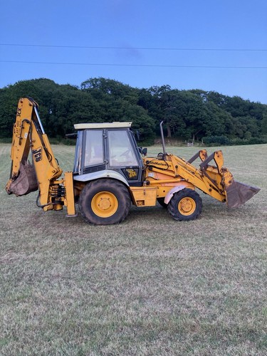 Jcb 3cx sitemaster plus - jcb,