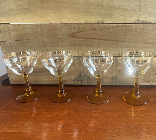 Vintage art decor - 4, amber