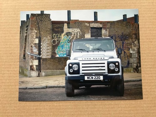 Land rover defender tech - land, x-tech