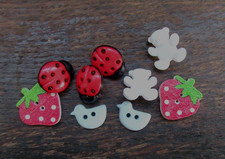Buttons Ladybird Strawberry