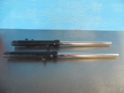 Kawasaki gpz500 front forks - front,