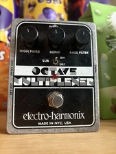 Electro Harmonix Octaver. Monophonic Guitar Pedal Bass Simulator