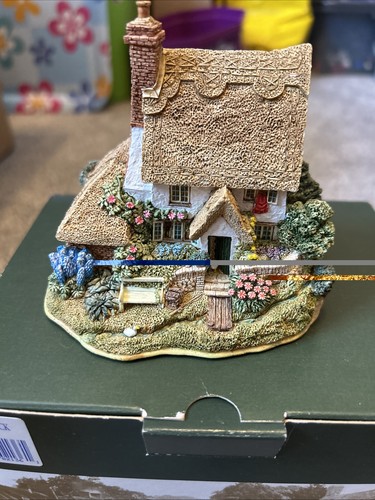 Lilliput lane puddle - puddle, duck