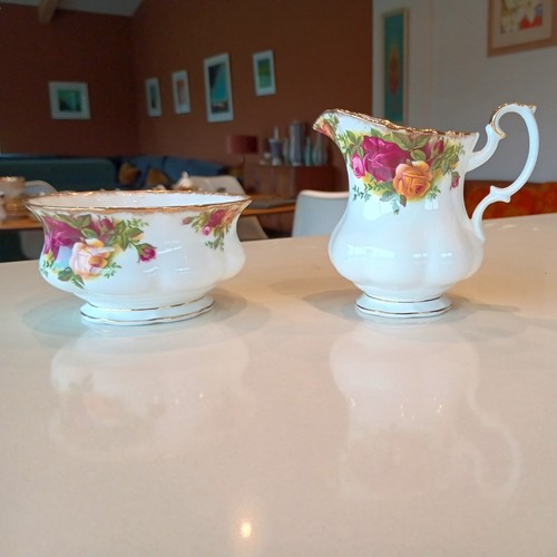 Royal albert old country - royal, roses