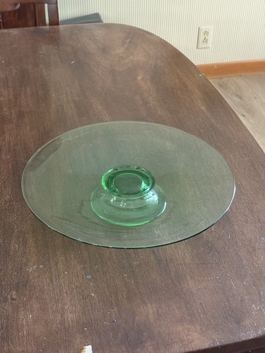 Vtg green uranium glass - vtg,