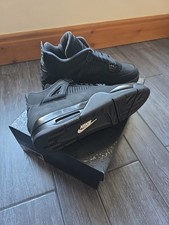 Air Jordan 4 Black Cat Retro