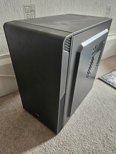 Aerocool microatx computer - aerocool,