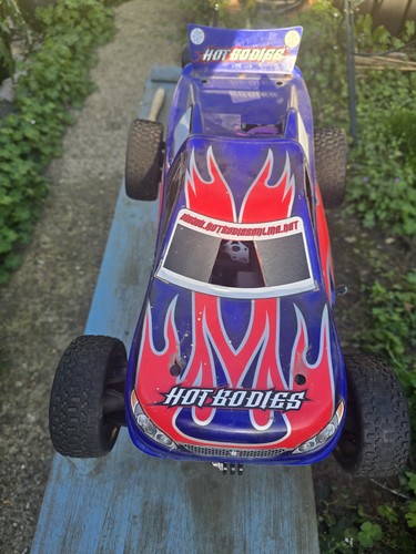 Hot bodies nitro - nitro, car