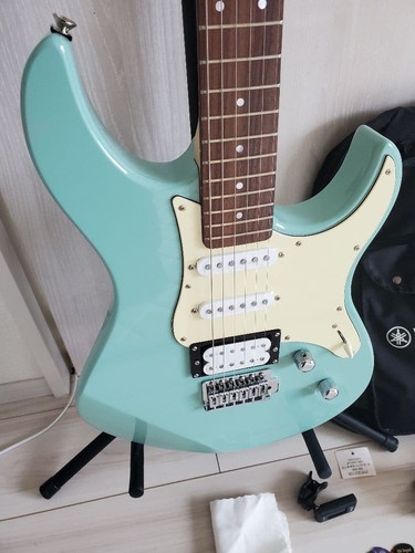 Yamaha pacifica 112v - pacifica, electric