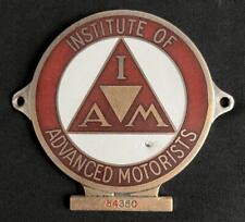 INSTITUTE ADVANCED MOTORISTS IAM MOTOR CAR ENAMEL BADGE EMBLEM INSIGNIA SAFETY