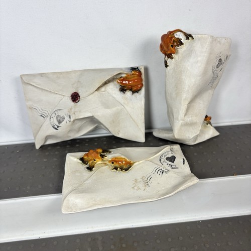 Willow hall frog ornaments - x,