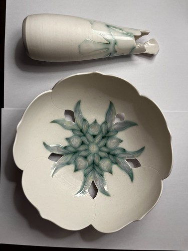 Bowl and vase matching set - and,