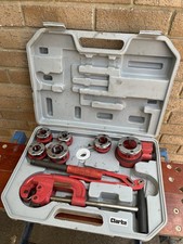 Clarke Pipe & Tubes Threading kit 12 pieces Good Order 3/8” - 1”1/4 Die Set