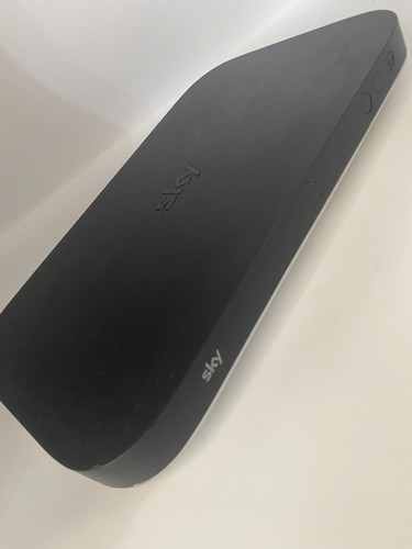 Es240 satellite receiver - hd,
