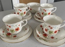  Royal Vale Bone China Tea Set Floral Red Poppy Design 13 pcs. (4 trios + bowl)
