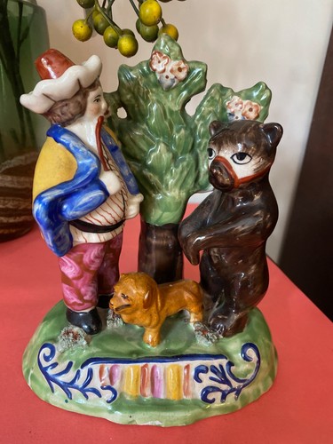 Staffordshire figurine an - of,
