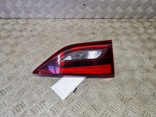 TOYOTA AVENSIS REAR LIGHT