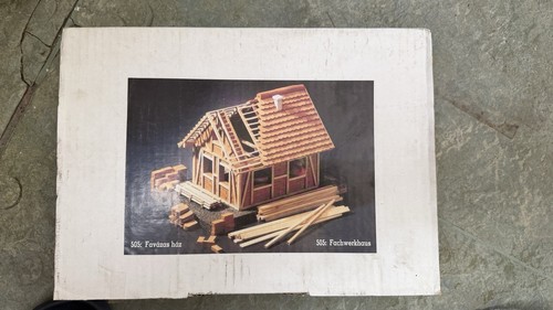 Model kit half timbered - kit, half-timbered