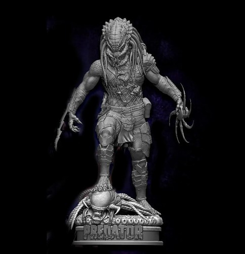 Predator sculpture statue - predator,