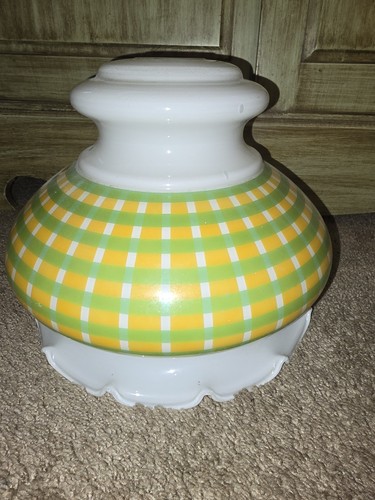 Vintage large milkglass lamp - vintage,