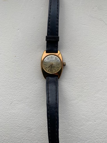 Vintage ladies excalibur gold - ladies,