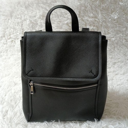 Zara basic rucks flap - basic,