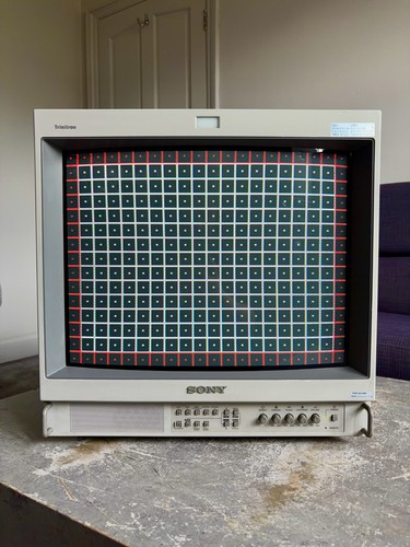 Sony trinitron pvm - pvm-20l2md, 20"