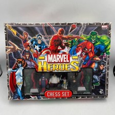 Marvel Heroes Chess Set [2003]