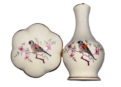 Vtg porcelain gold trim - gold, bird