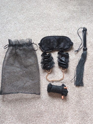 Ann summers soft bondage - ann,