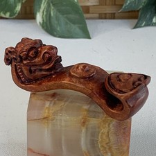 Netsuke Chinese Boxwood Hand