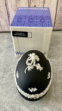 Wedgwood White on Black Jasper