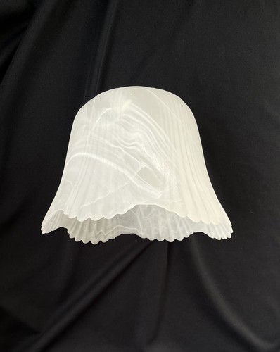 Beta art deco white clip - deco,