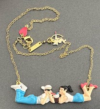 Les Nereides Necklace Hello