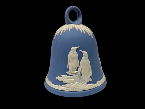 Wedgwood blue jasperware - wedgwood,