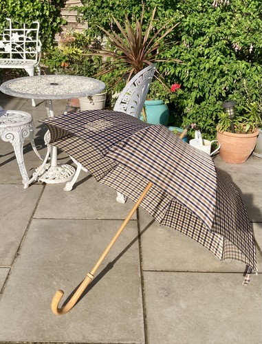 Aquascutum vintage umbrella - umbrella, ~