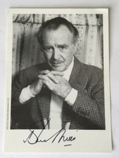 John Mills -Actor - Signed B/W