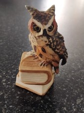 CAPODIMONTE EAGLE OWL sitting
