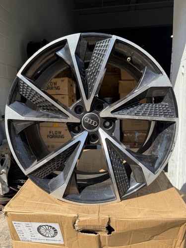 Used audi rs7 - 19”, style