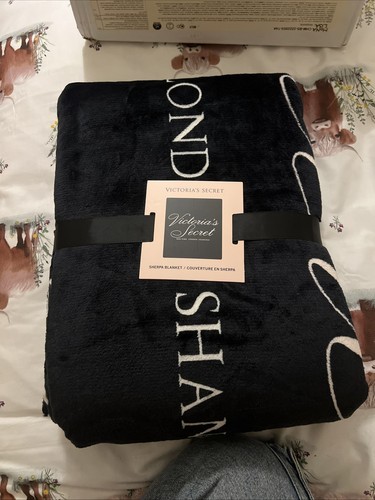 Victoria secret plush - secret,