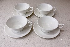 4 x  Teacups and Saucers