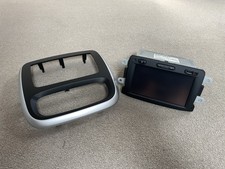 2015 Renault Traffic Stereo /