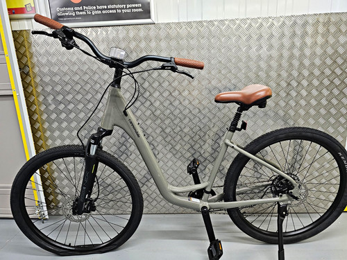 Cannondale adventure hybrid - adventure,
