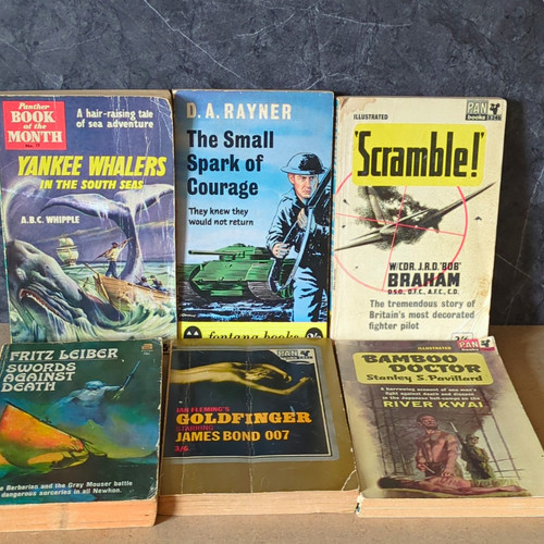 Pan books vintage - books,