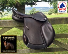 TREELESS GP saddle Black or