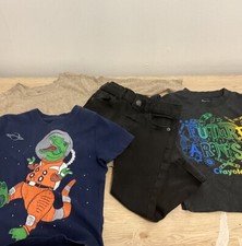 BOY CLOTHES 4 Piece Graphic T-Shirts Jeans Variety Pre-Owned Bundle Pack Size 2T