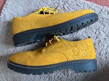 Mustard Moshulu Shoes Size 39