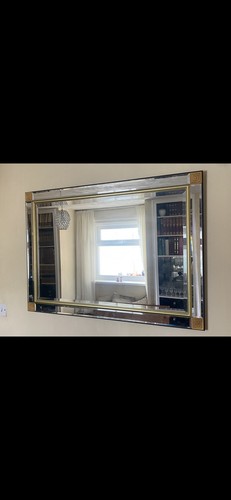 Stunning statement piece - statement,